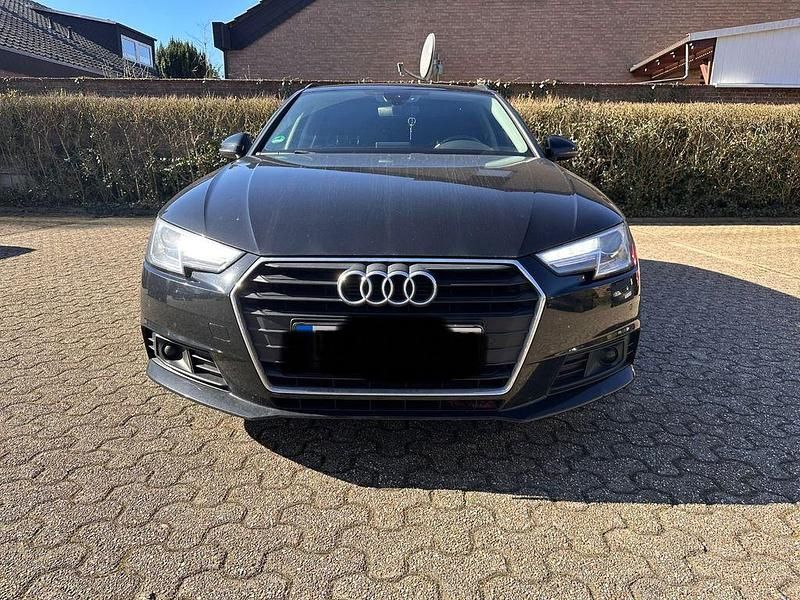 Gebraucht Audi A4 150 PS (110 kW) 2017 Schwarz Kombi