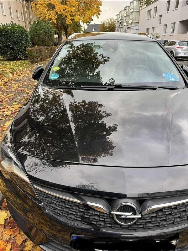 Gebraucht Opel Astra 136 PS (100 kW) 2020 Limousine