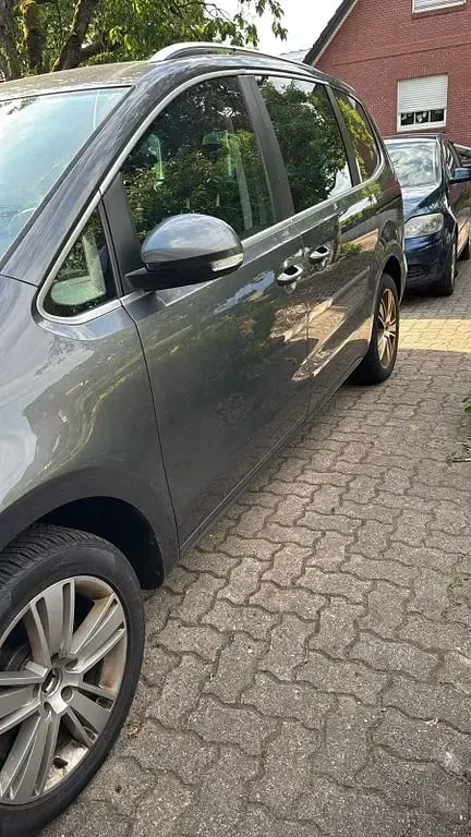 Gebraucht Seat Alhambra Ecomotive 170 PS (125 kW) 2011 Silber Van / Kleinbus