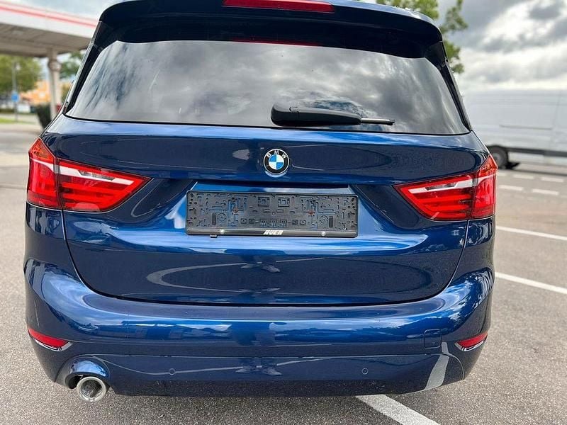 Gebraucht BMW 216 Advantage 116 PS (85 kW) 2018 Blau Kombi