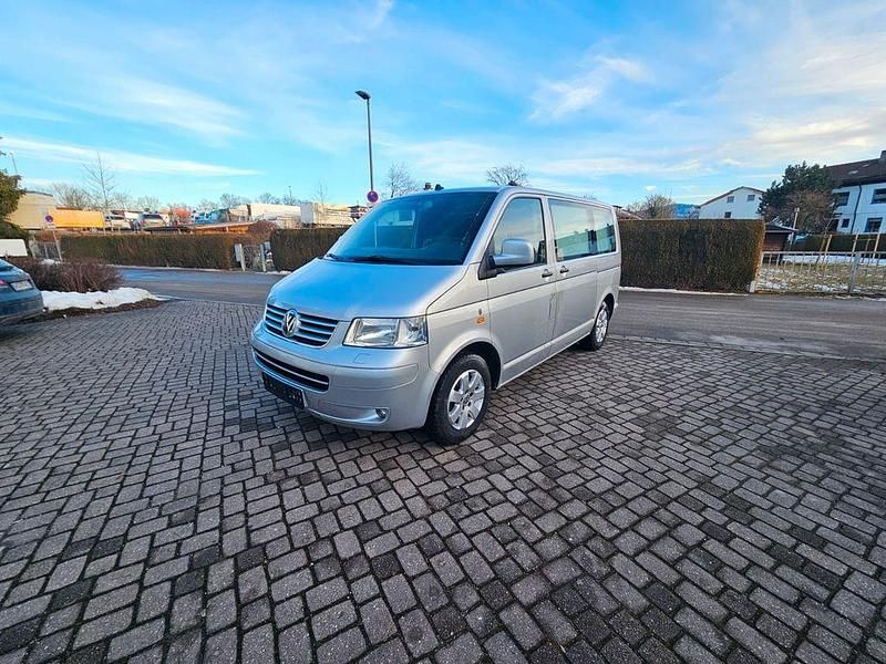Gebraucht VW Transporter 174 PS (127 kW) 2005 Silber Van
