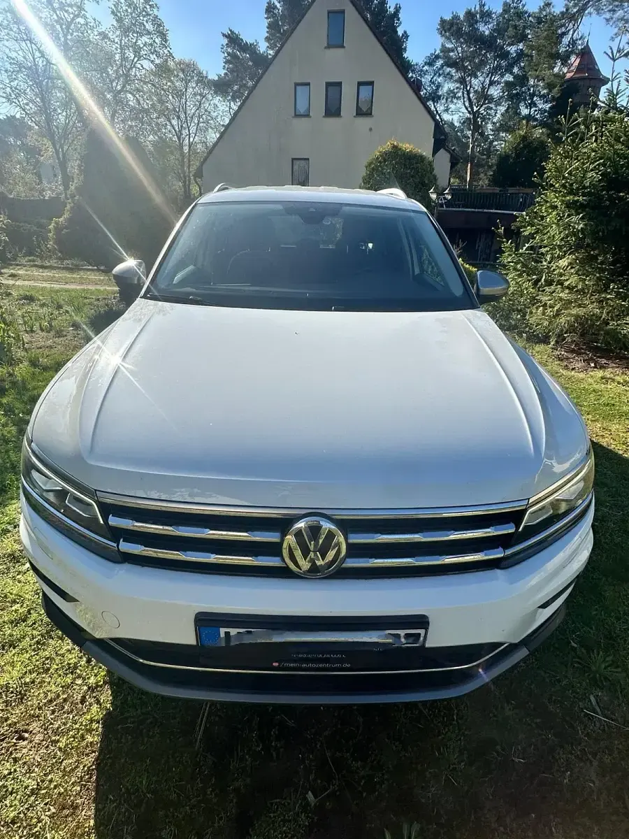 Gebraucht VW Tiguan Allspace Highline 150 PS (110 kW) 2020 Weiß SUV