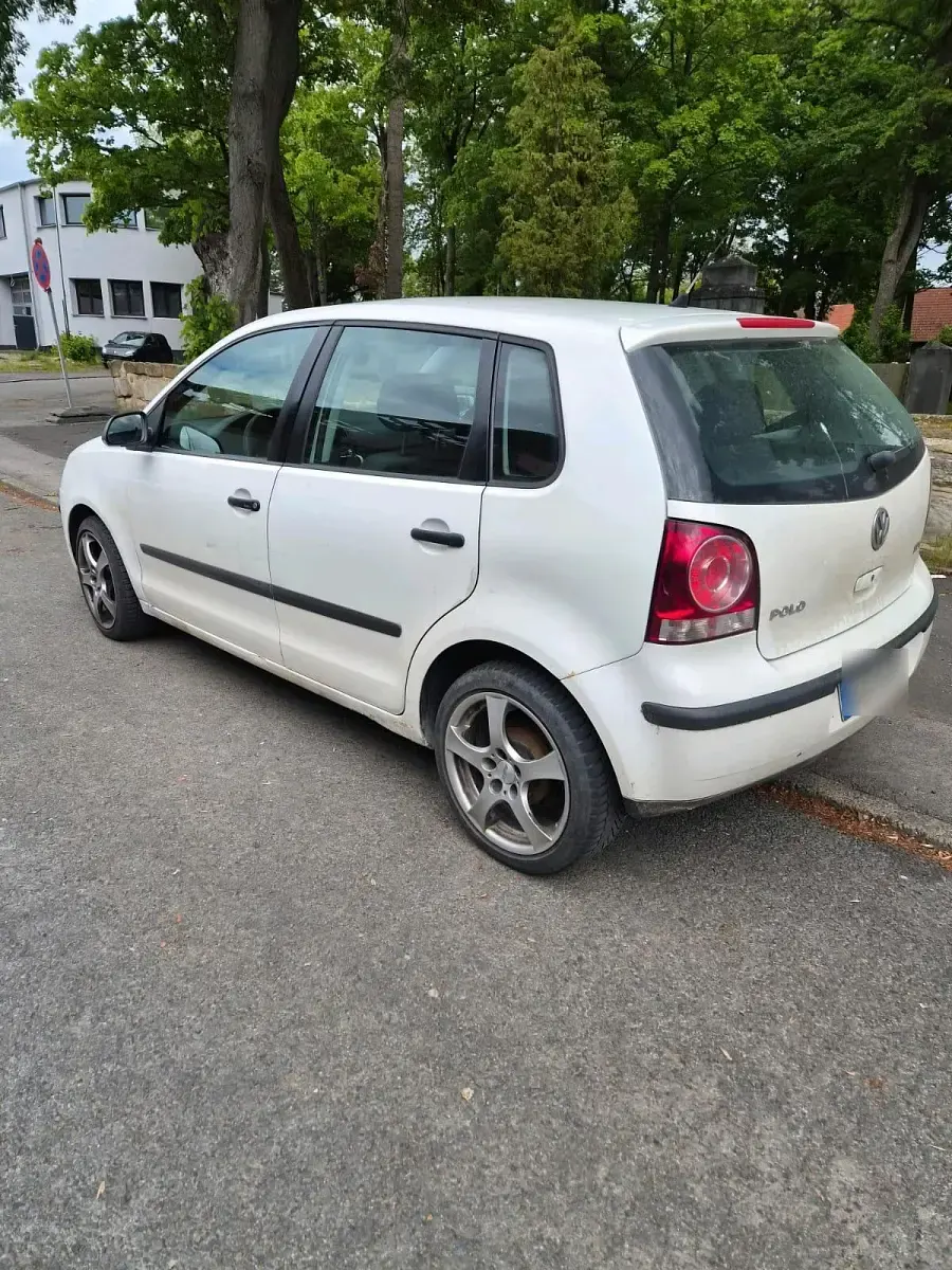 Gebraucht VW Polo 80 PS (58 kW) 2007 Weiß Kleinwagen