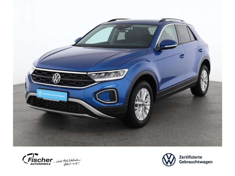 Blau Gebraucht 2023 VW T-Roc Life SUV | 22.940 € (Fairer Preis) - Bild 1/3