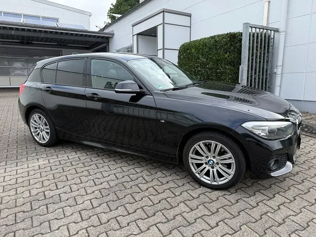 Gebraucht BMW 120 M Sport 190 PS (139 kW) 2015 Schwarz Kleinwagen