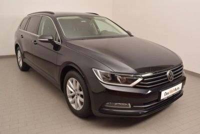Gebraucht VW Passat Comfortline 150 PS (110 kW) 2015 Schwarz metallic Kombi