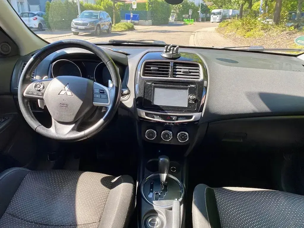 Gebraucht Mitsubishi ASX Comfort Edition 150 PS (110 kW) 2014 Weiß SUV
