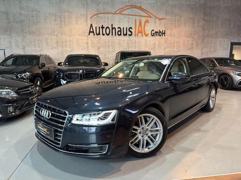 Blau Gebraucht 2015 Audi A8 Comfort Limousine | 30.900 € (Fairer Preis) - Bild 1/4