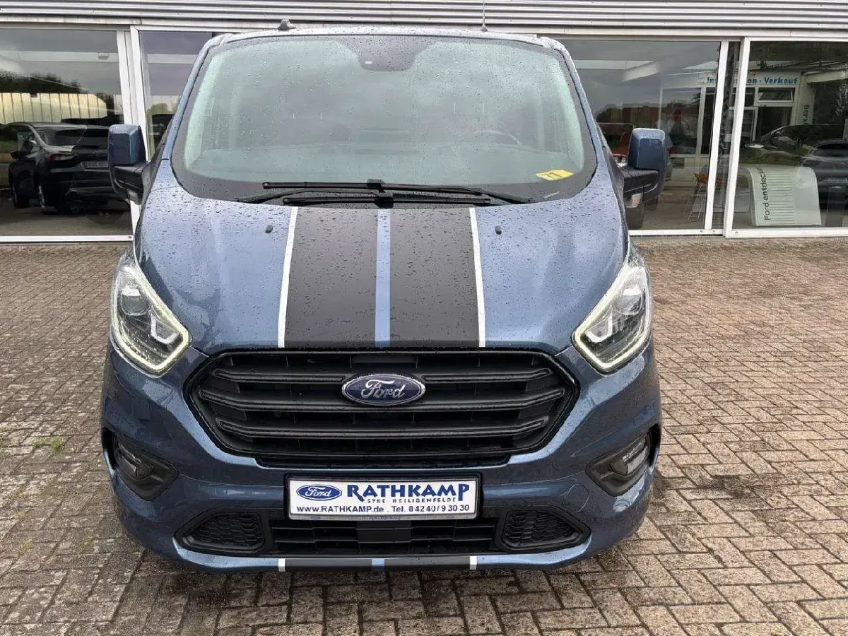 Gebraucht Ford Transit Custom Sport 185 PS (136 kW) 2019 Chromablau metallic Van