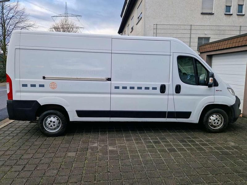 Gebraucht Fiat Ducato 177 PS (130 kW) 2018 Colore esterno weiss pastell Van