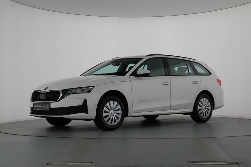 Candyweiß Neu 2025 Skoda Octavia Kombi | 25.350 € (Superpreis) - Bild 1/4