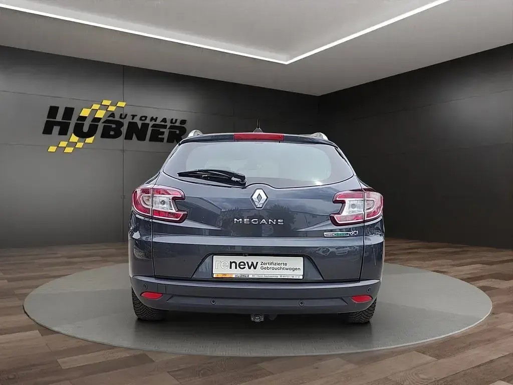 Gebraucht Renault Mégane III Expression 110 PS (80 kW) 2014 Grau Limousine