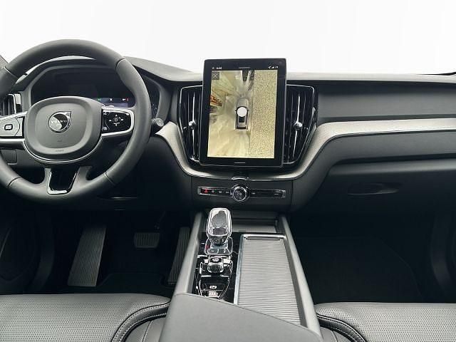 Neu Volvo XC60 Plus 250 PS (183 kW) 2026 Blau SUV