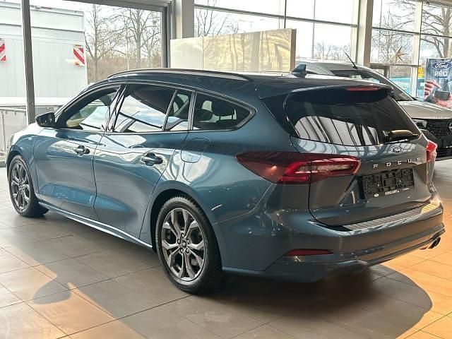 Gebraucht Ford Focus ST-Line X 155 PS (114 kW) 2025 Chromablau metallic Kombi