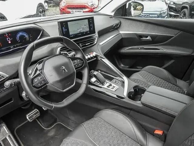 Gebraucht Peugeot 3008 224 PS (164 kW) 2021 Weiß lack weiss perlglänzend/metall metallic SUV