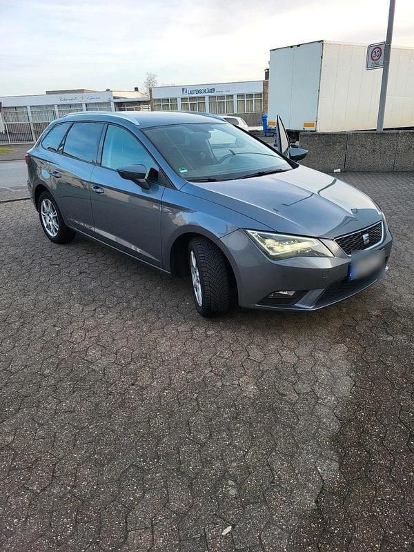 Gebraucht Seat Leon 150 PS (110 kW) 2017 Silber Kombi
