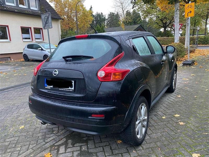 Gebraucht Nissan Juke Acenta 117 PS (86 kW) 2014 Schwarz SUV