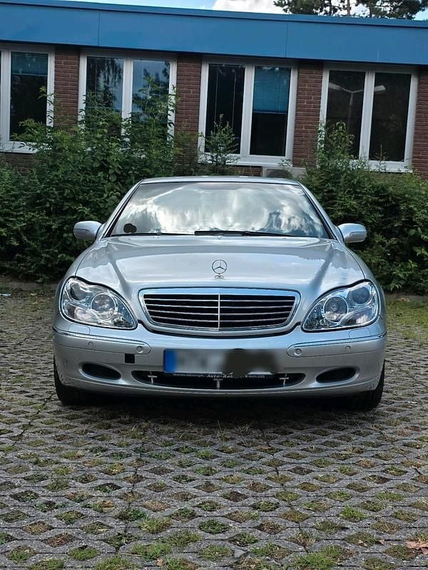 Silber Gebraucht 2001 Mercedes S400 Limousine | 4.999 € (Fairer Preis) - Bild 1/4