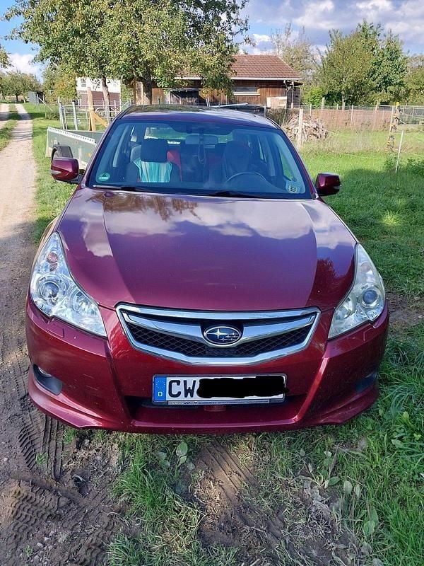 Rot Gebraucht 2009 Subaru Legacy Kombi | 4.700 € (Fairer Preis) - Bild 1/4