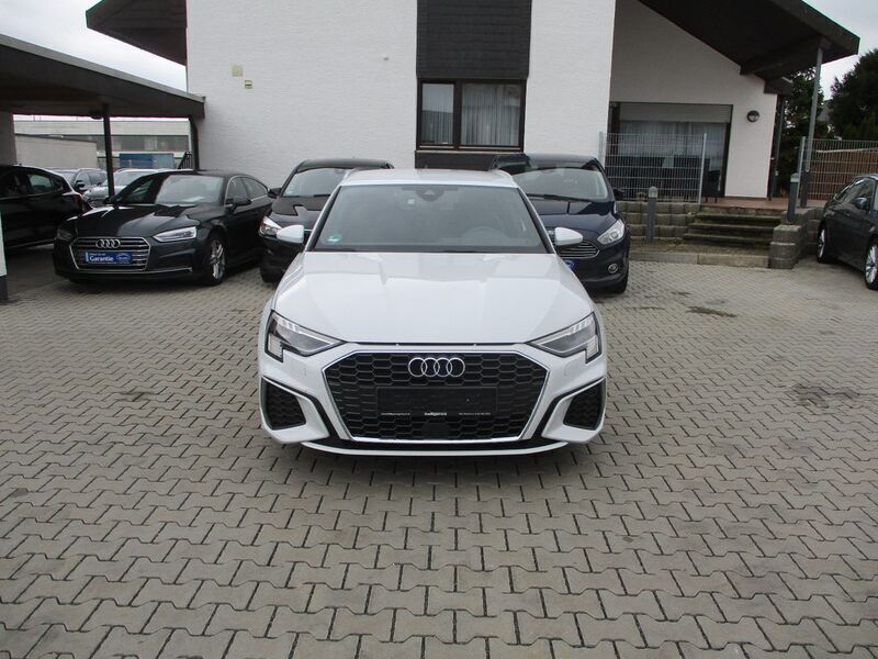 Gebraucht Audi A3 S-Line 150 PS (110 kW) 2020 Weiß Limousine