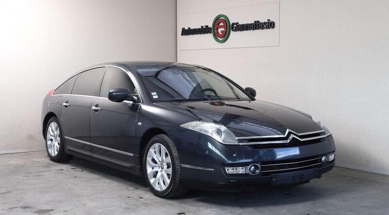 Grau Gebraucht 2010 Citroën C6 Exclusive Limousine | 19.490 € (Etwas zu teuer) - Bild 1/2