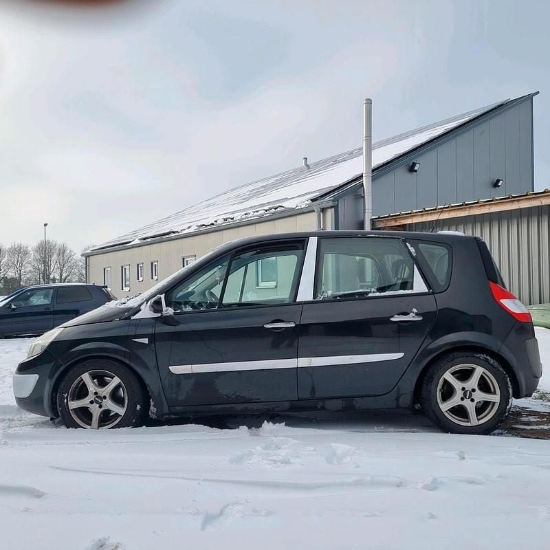 Schwarz Gebraucht 2006 Renault Scénic II Van / Kleinbus | 250 € (Superpreis) - Bild 1/4