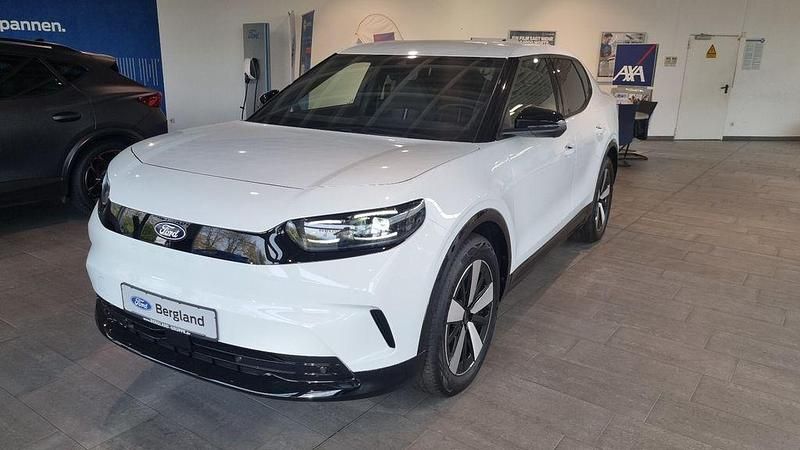 Frozen white weiß Neu 2025 Ford Capri Limousine | 51.990 € (Fairer Preis) - Bild 1/4