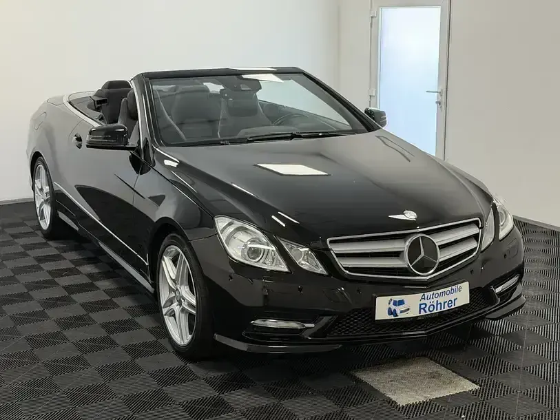 Gebraucht Mercedes E500 AMG line 408 PS (300 kW) 2012 Schwarz Cabrio