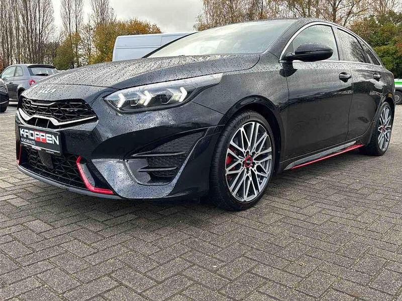 Gebraucht Kia ProCeed 204 PS (150 kW) 2022 Schwarz Kleinwagen