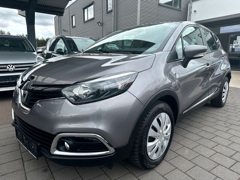 Grau Gebraucht 2014 Renault Captur SUV | 5.990 € (Fairer Preis) - Bild 1/4