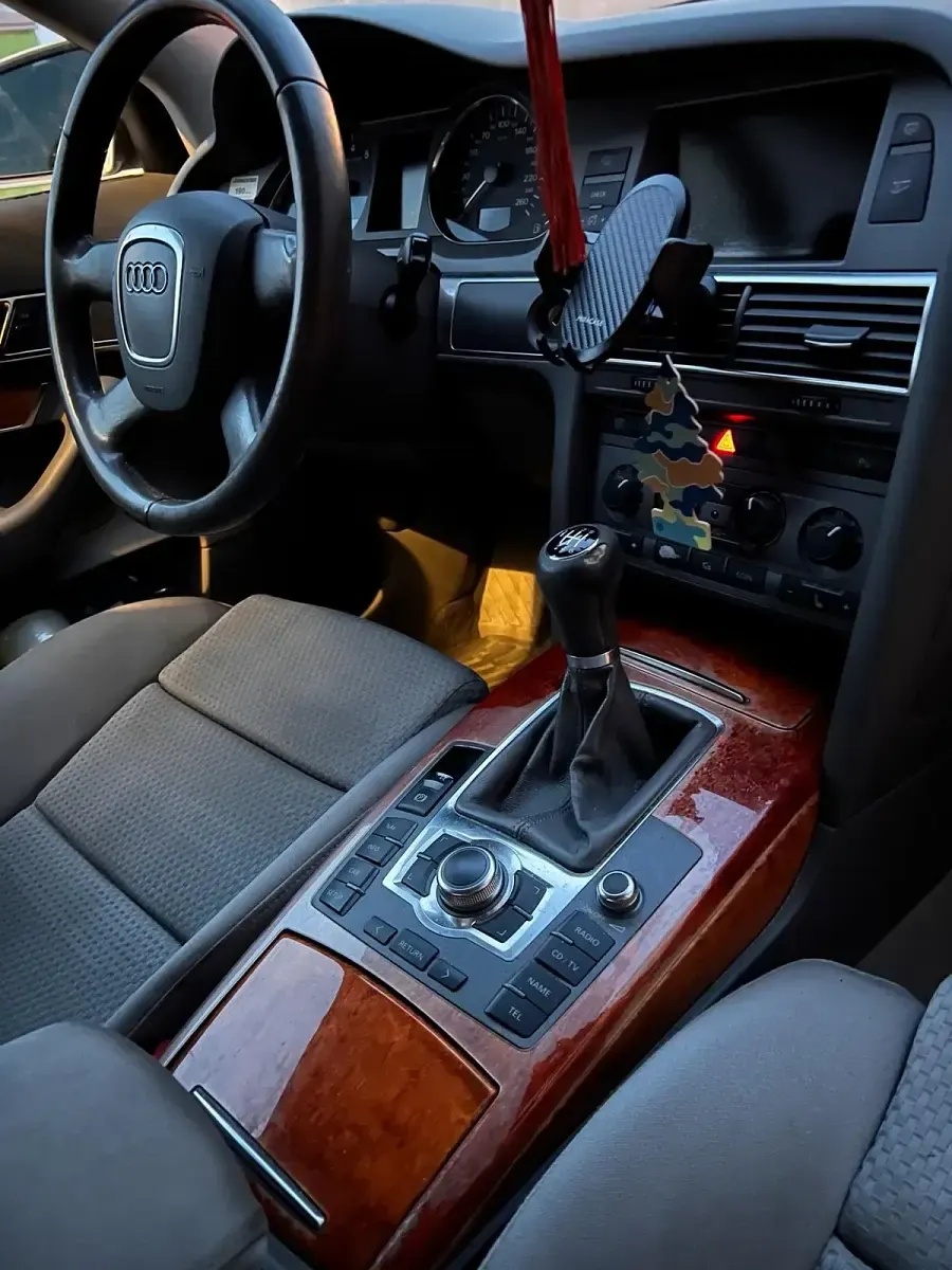 Gebraucht Audi A6 173 PS (127 kW) 2004 Grau Limousine