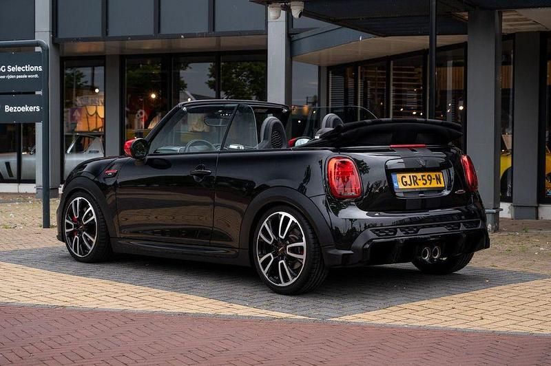 Brugt Mini John Cooper Works Cabriolet 231 HK (169 kW) 2022 Sort Cabriolet