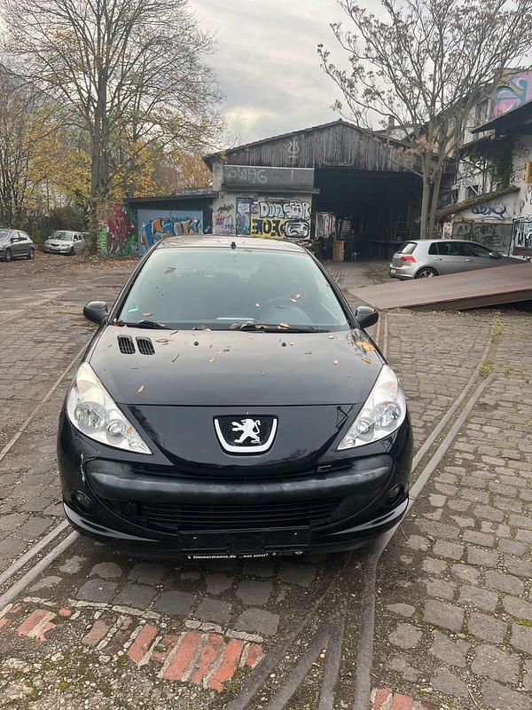 Schwarz Gebraucht 2009 Peugeot 206+ Kleinwagen | 1.000 € (Superpreis) - Bild 1/4