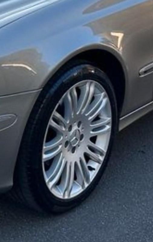 Gebraucht Mercedes E280 Elegance 190 PS (139 kW) 2008 Limousine