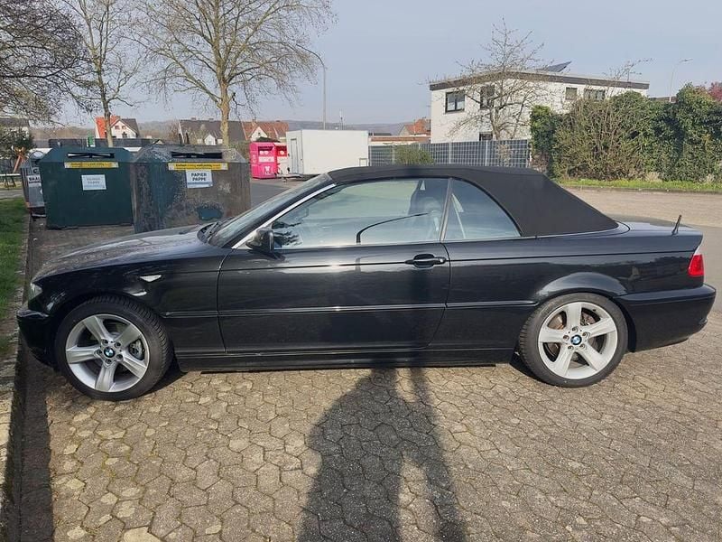 Gebraucht BMW 325 Performance 192 PS (141 kW) 2004 Schwarz Cabrio