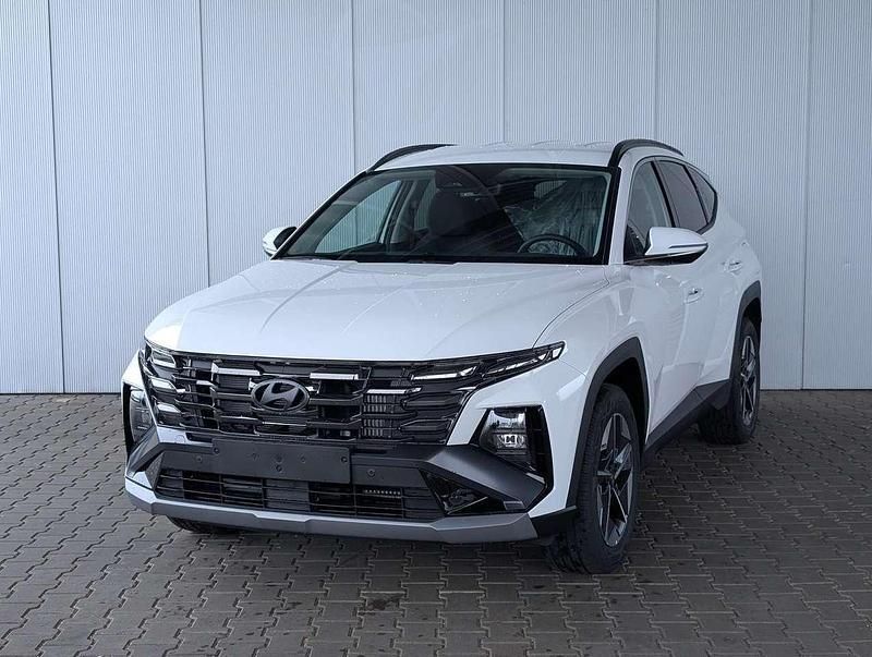 Serenity white metallic Neu 2025 Hyundai Tucson GO! SUV | 28.000 € (Superpreis) - Bild 1/4