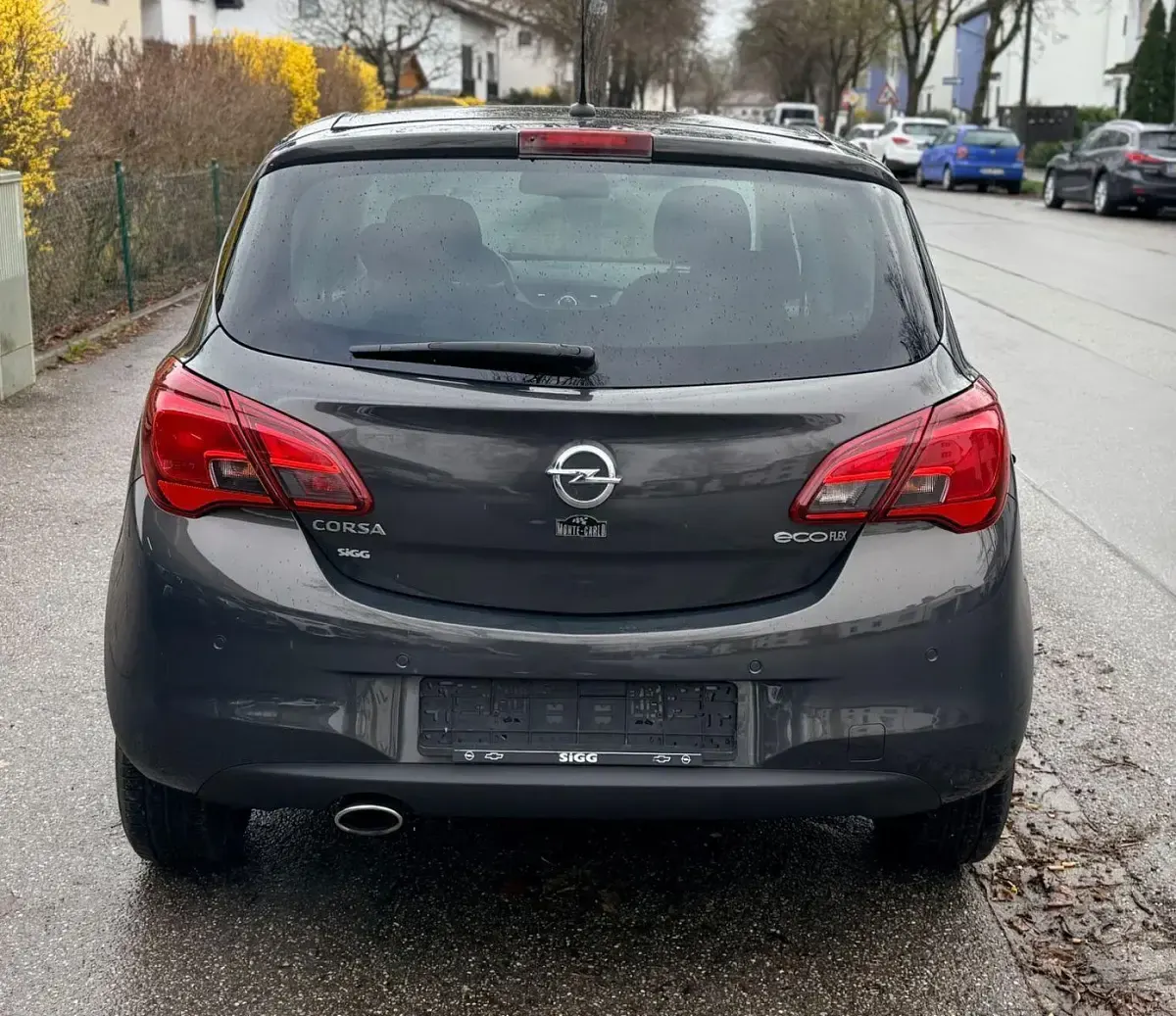 Używany Opel Corsa drive 95 KM (69 kW) 2017 Szary Hatchback