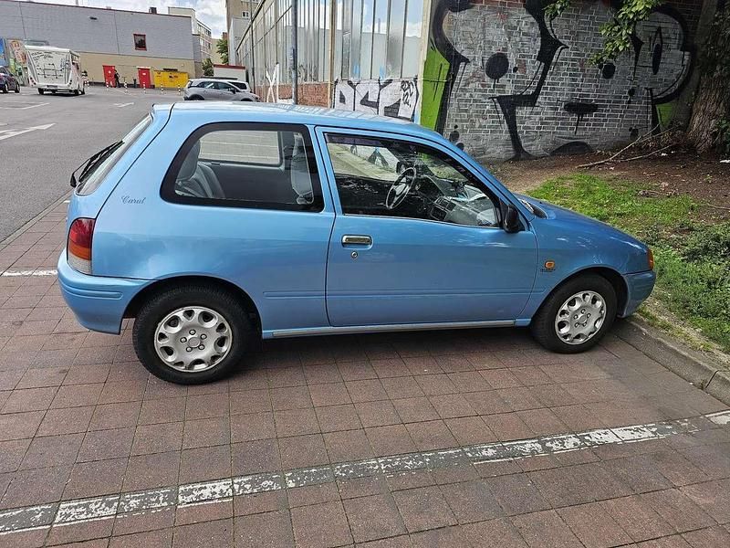 Gebraucht Toyota Starlet 75 PS (55 kW) 1997 Blau Kleinwagen