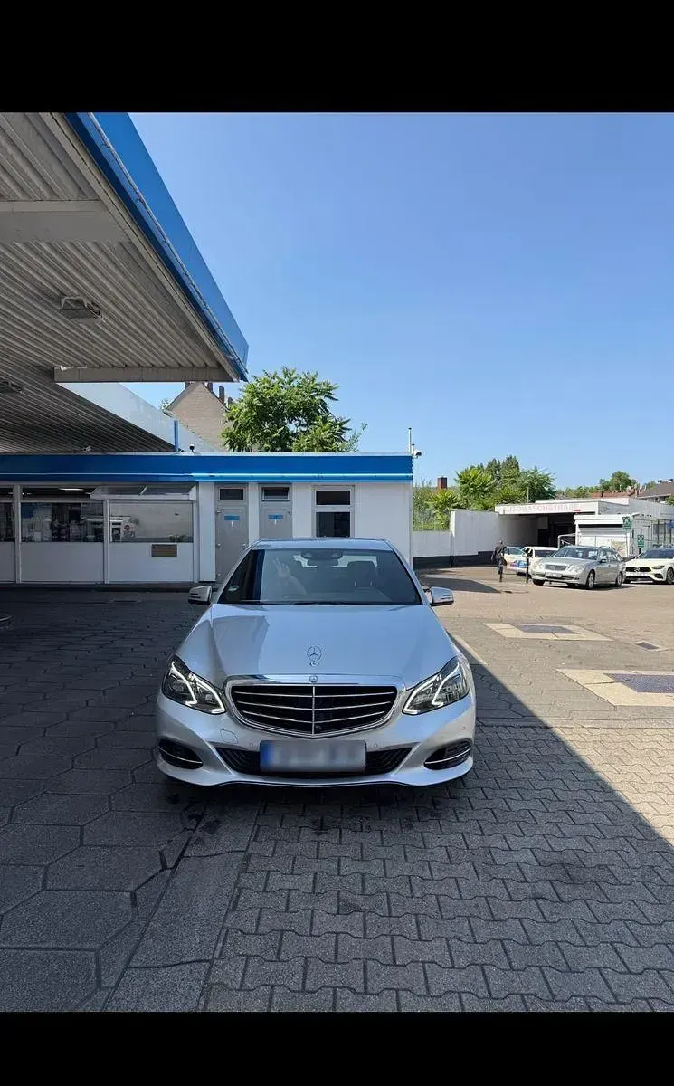 Second-hand Mercedes E250 211 CP (155 kW) 2013 Argintiu Berlinǎ