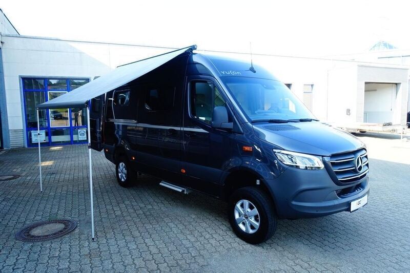 Grau Gebraucht 2023 Mercedes Sprinter Van | 106.981 € - Bild 1/4