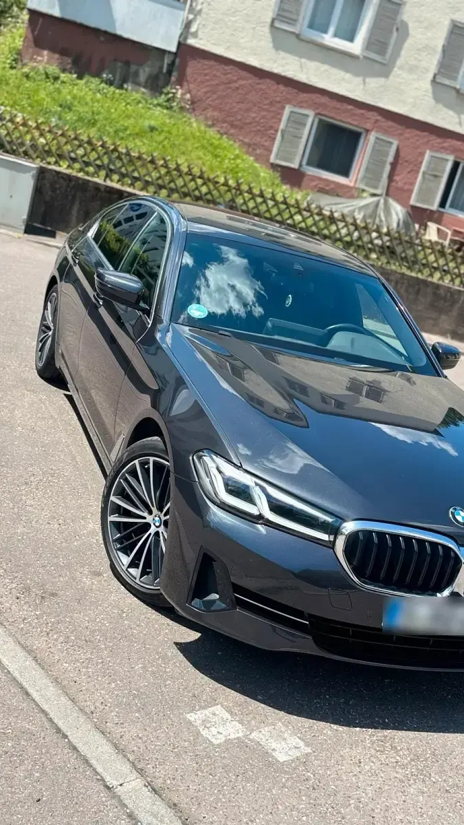 Gebraucht BMW 530 286 PS (210 kW) 2020 Grau Limousine