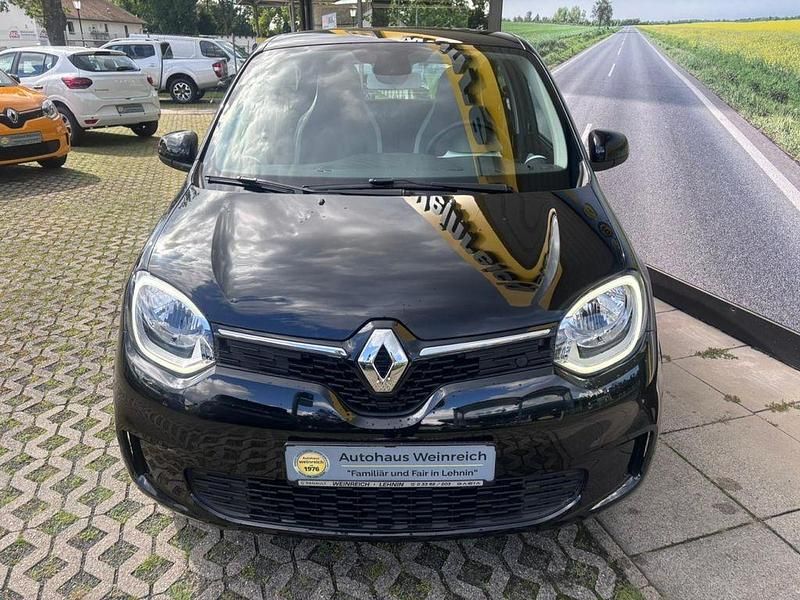 Gebraucht Renault Twingo 65 PS (47 kW) 2023 Schwarz Kleinwagen