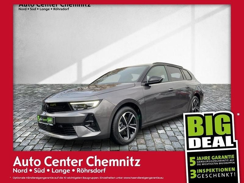 Vulkan grau Gebraucht 2024 Opel Astra GS Line Kombi | 24.447 € (Fairer Preis) - Bild 1/4
