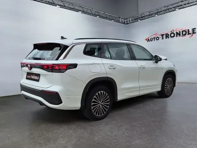 Second-hand VW Tayron Life 193 CP (141 kW) 2025 Alb SUV