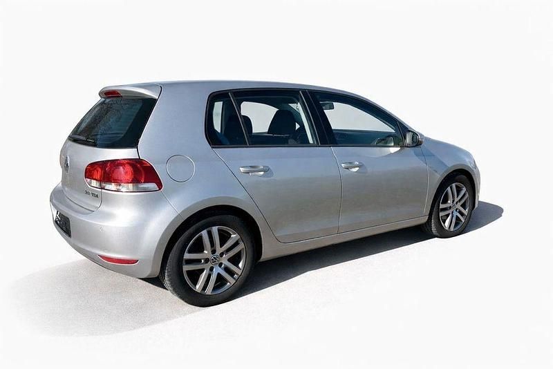 Gebraucht VW Golf VI S 140 PS (102 kW) 2009 Silber Kleinwagen