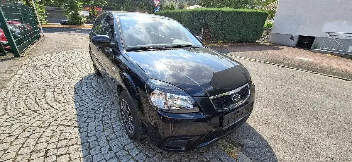 Gebraucht Kia Rio Vision 75 PS (55 kW) 2010 Schwarz Kleinwagen