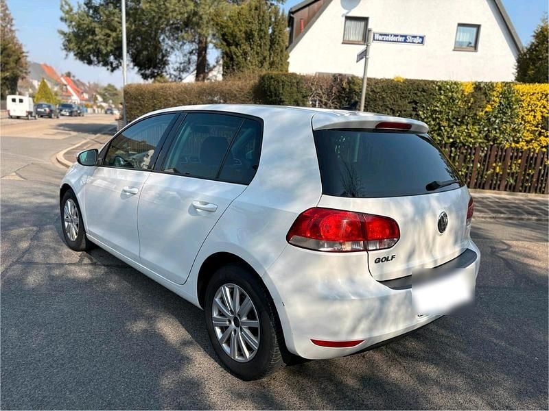 Gebraucht VW Golf VI 2009 Weiß Kleinwagen