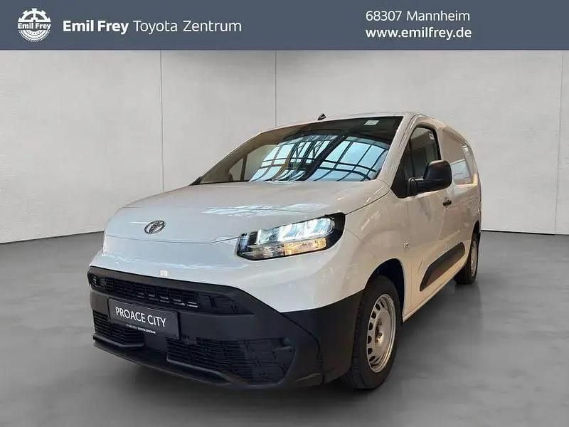 Weiß Neu 2025 Toyota Proace City City Van | 24.950 € - Bild 1/4