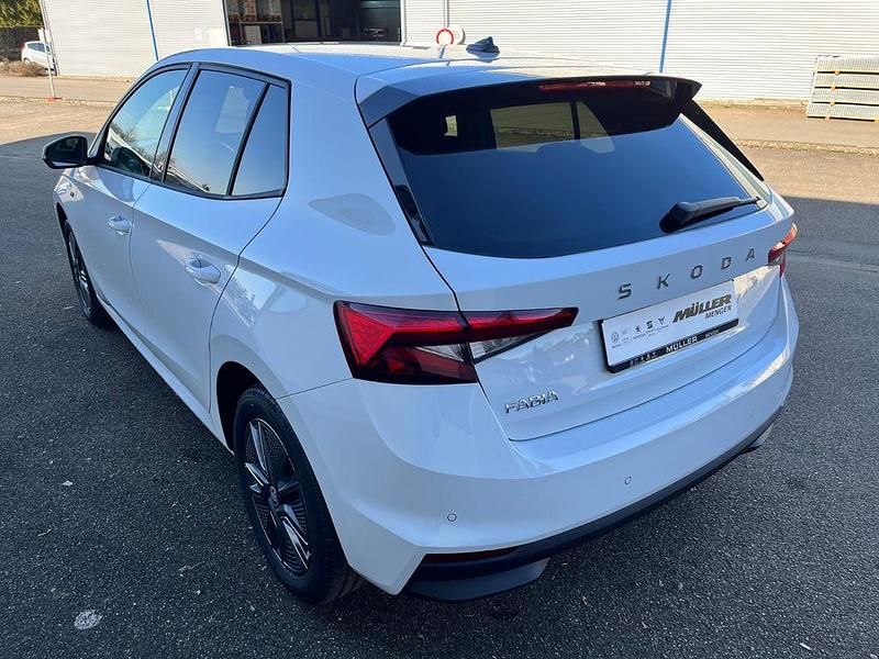 Neu Skoda Fabia Tour 116 PS (85 kW) 2026 Weiß Limousine