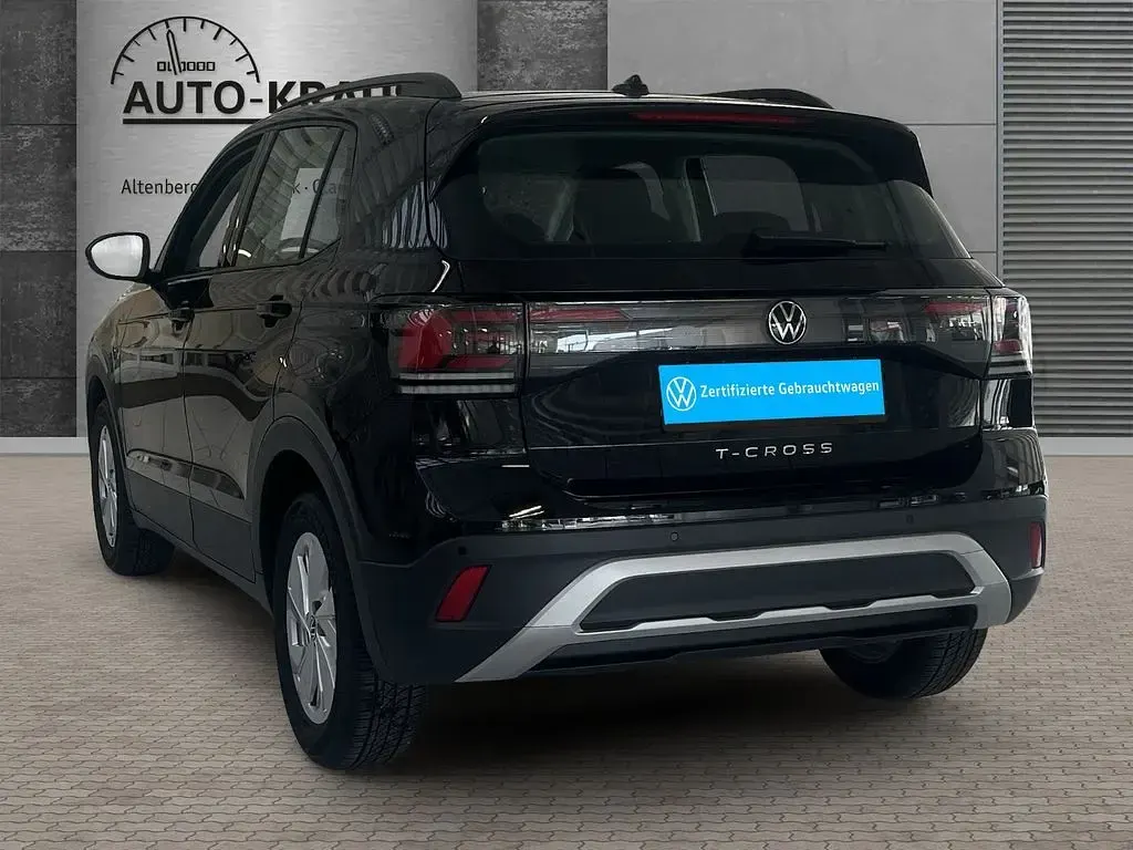 Gebraucht VW T-Cross Life 116 PS (85 kW) 2024 Schwarz SUV